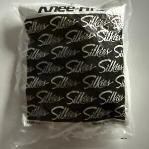 VTG 70s/80s Silkies Knee Hi's | Regular | White | 3 Pair Pack | 100% Nylon | NOS